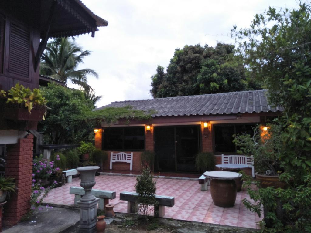 Oui Kaew Homestay Phayao Exterior photo