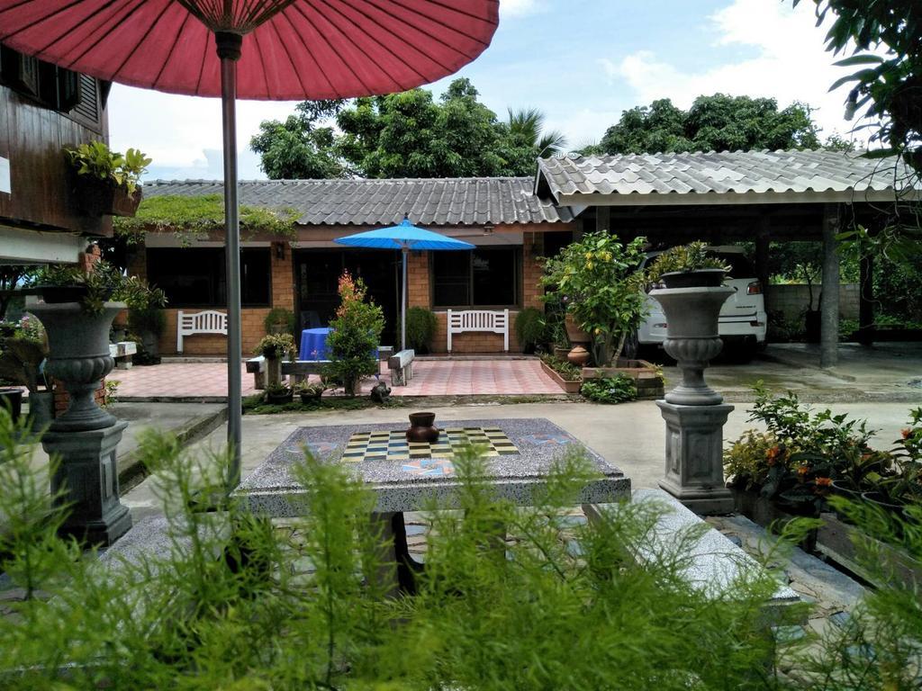 Oui Kaew Homestay Phayao Exterior photo